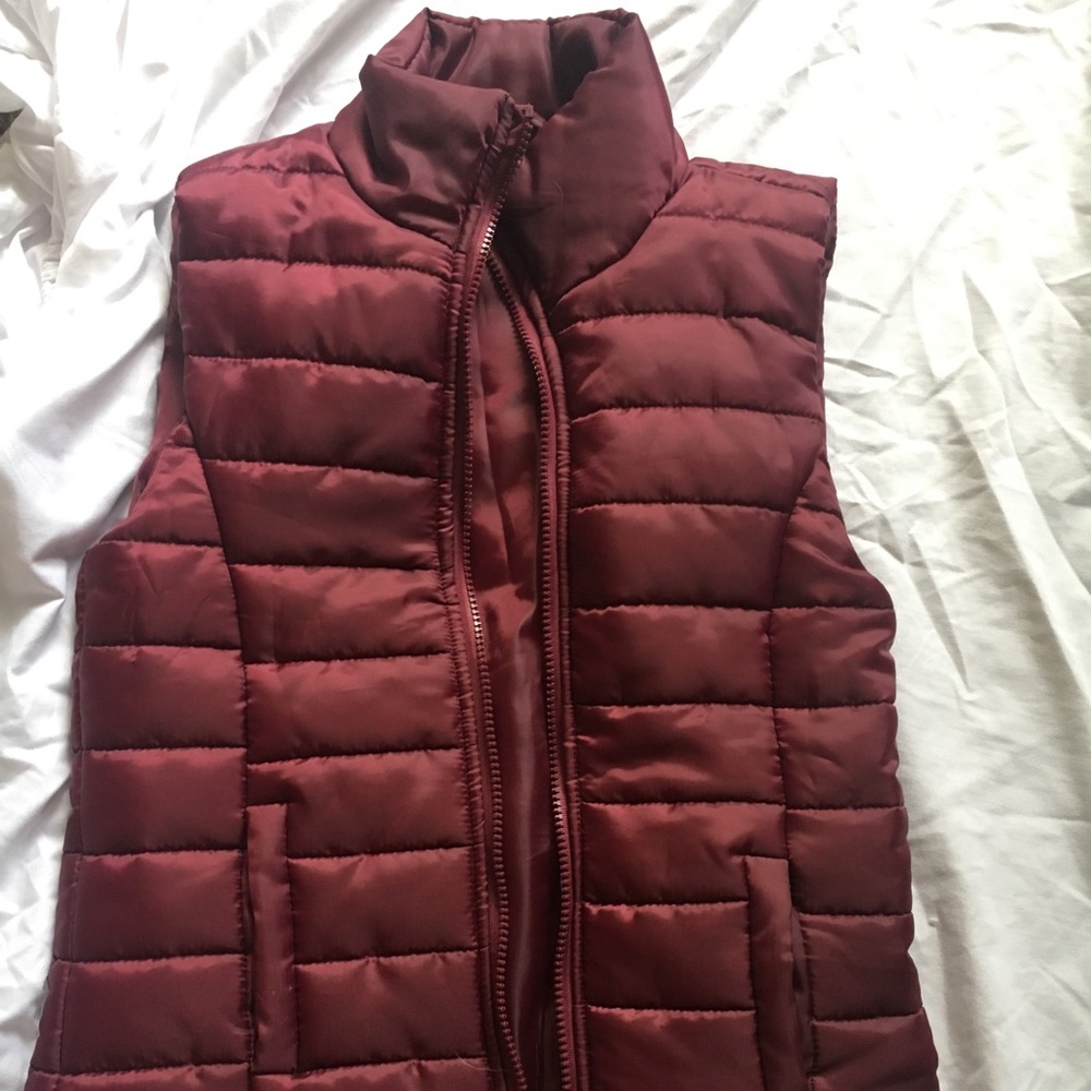 Puffer Vest Burgundy